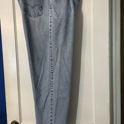 Levis 922 Tapered Leg Jeans Size 24M In Excellent Condition