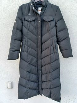 Like New, Lady's Long Downfiled Coat By JLO, sz LARGE