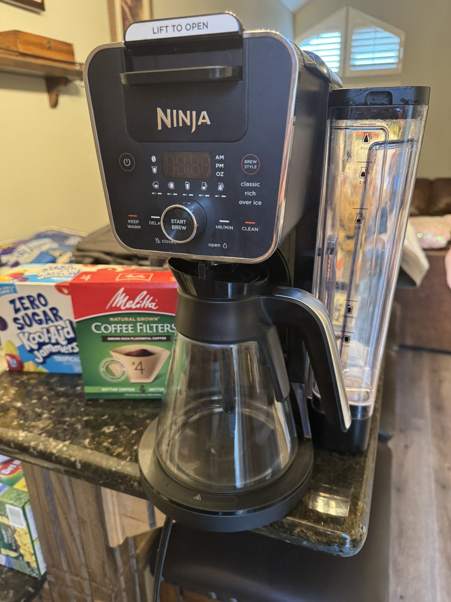 Ninja Coffee maker (grounds And Pods)