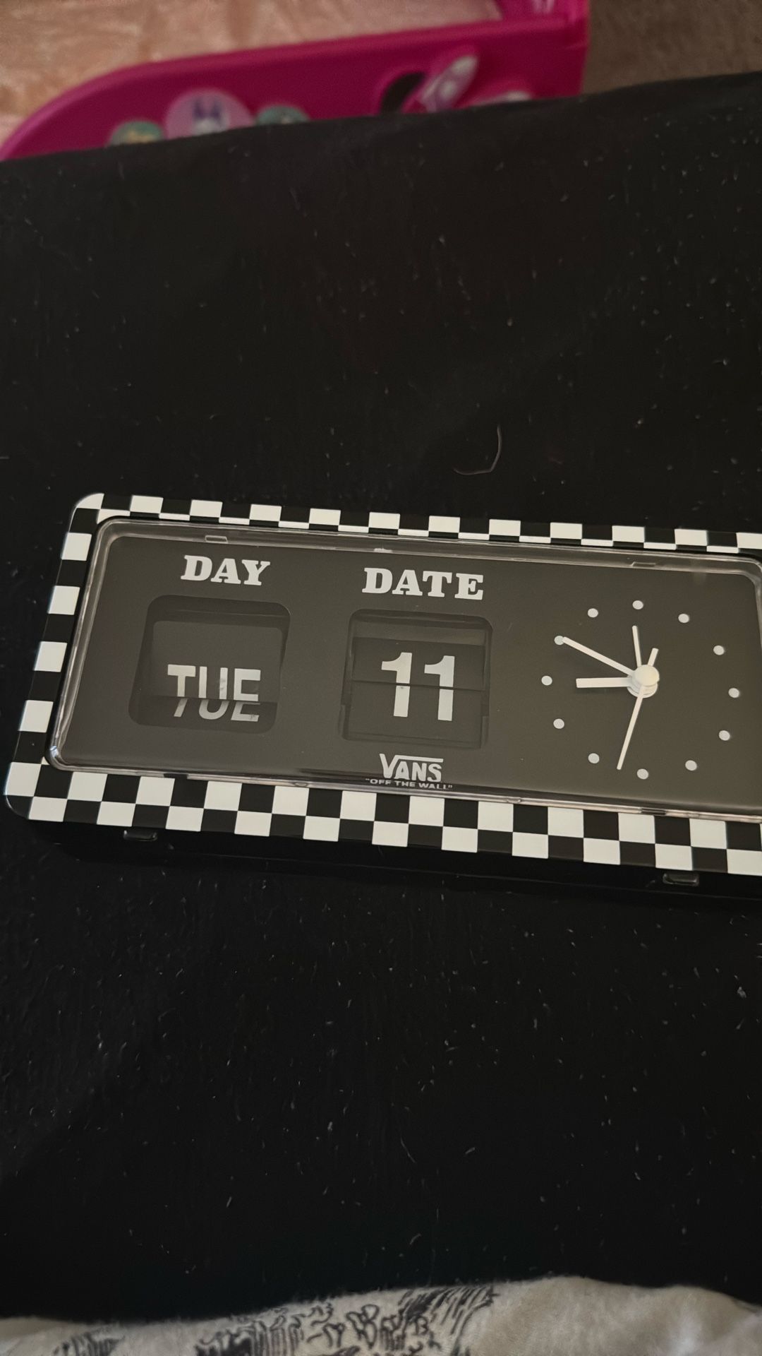 Vans Clock