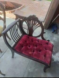 Entry Chair
