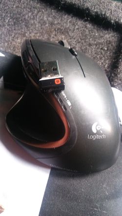 Logitech Performance MX Darkfield Gaming Wireless mouse