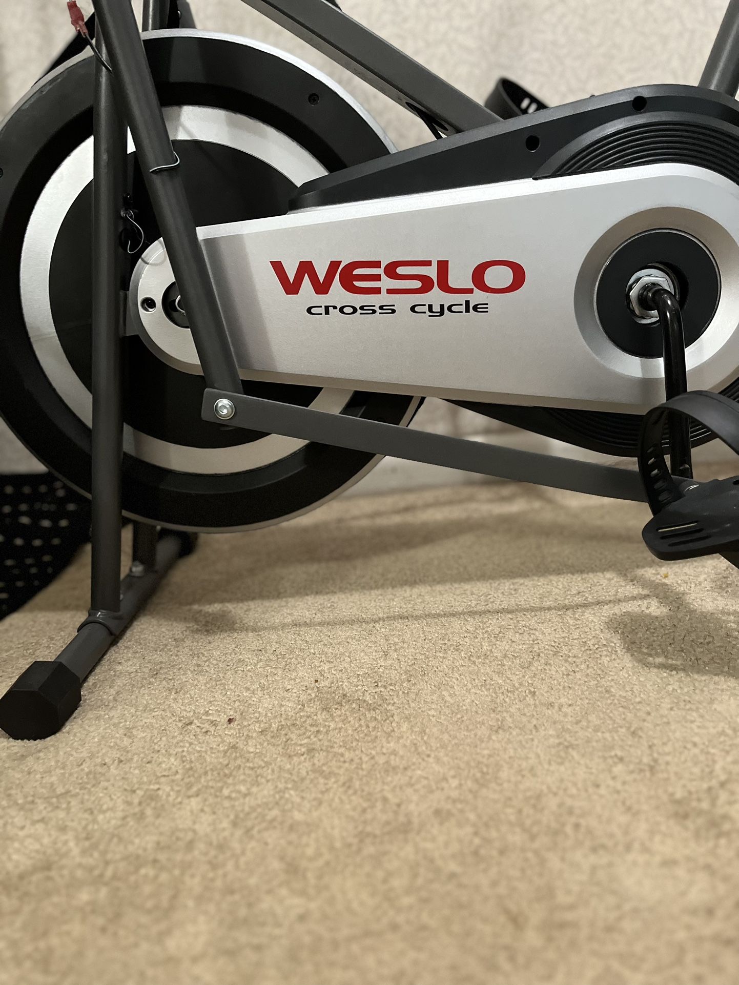 The Weslo Cross Cycle Upright Exercise Bike for Sale in Guilderland NY OfferUp
