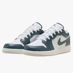 Nike Kid's Air Jordan 1 Low SE Sneaker