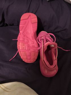 Pink Huaraches