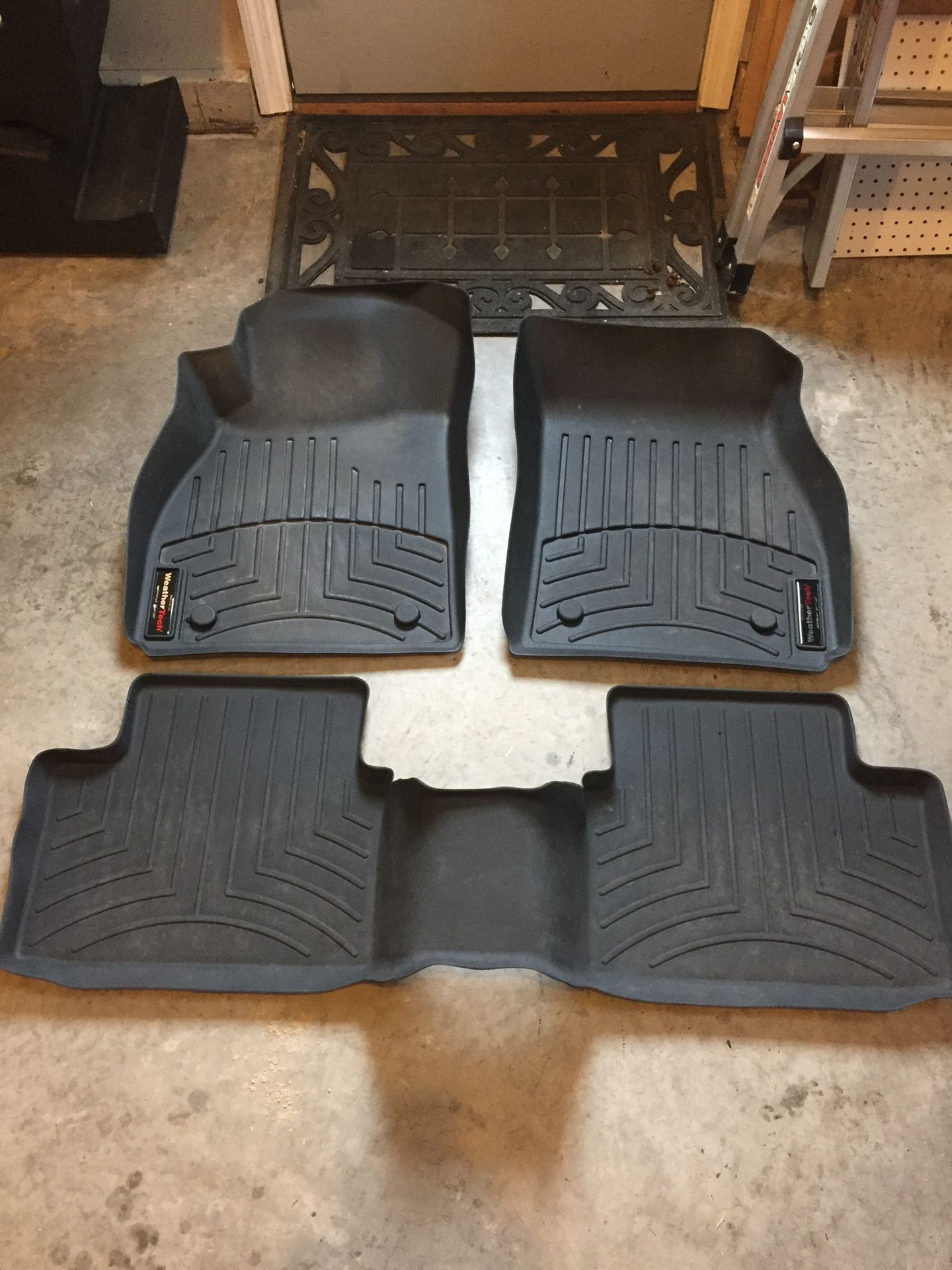 Weather tech Floor mats Chevy Malibu 2013-2015