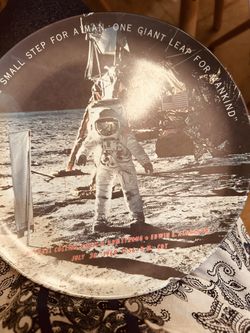 Apollo 11 vintage Souvenir Plate