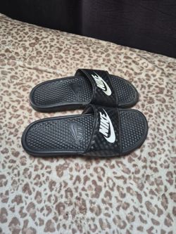 8.5 nike slides