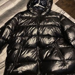 Tommy Hilfiger puffer 