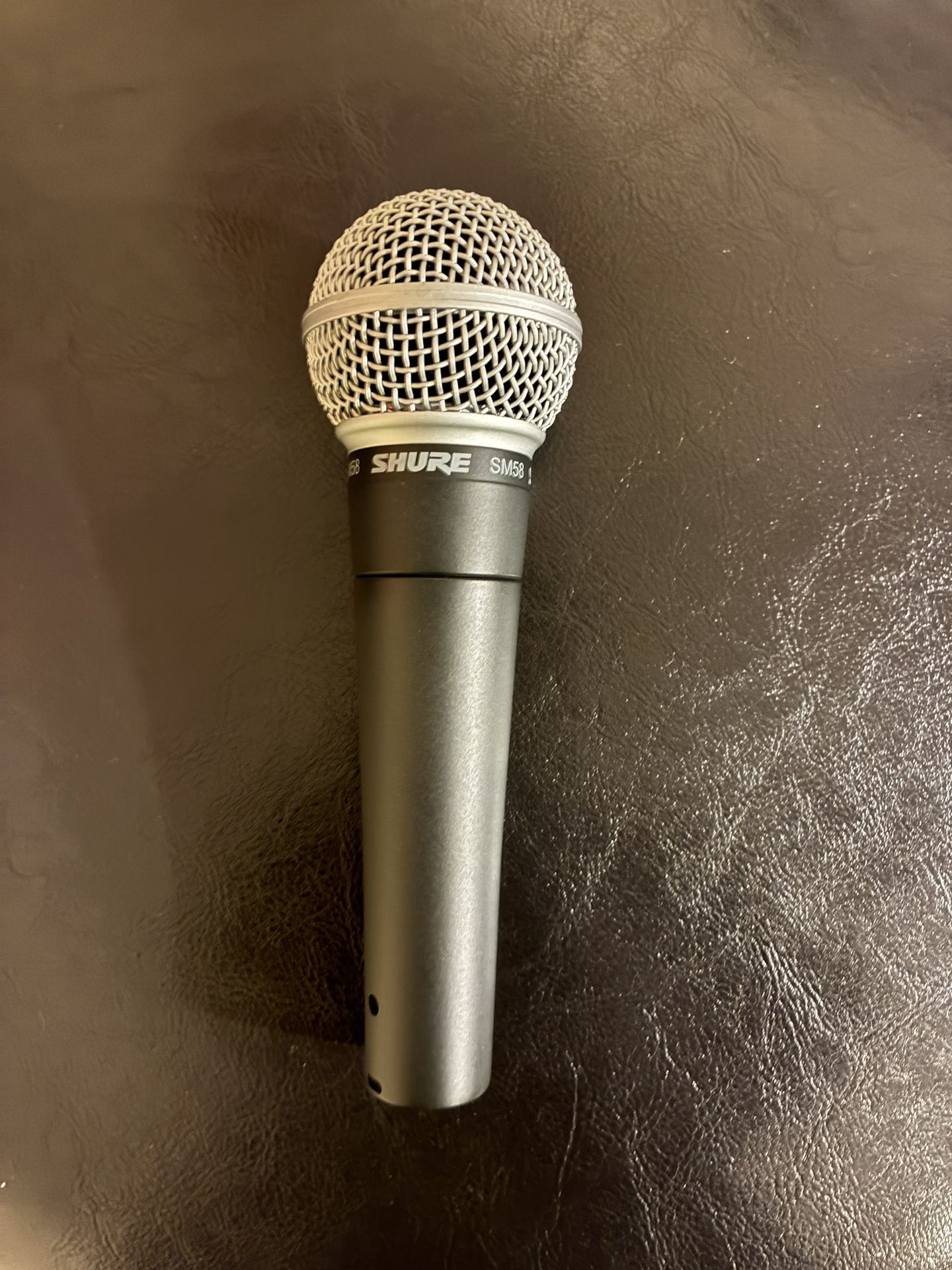 Shure SM58 Dynamic Microphone