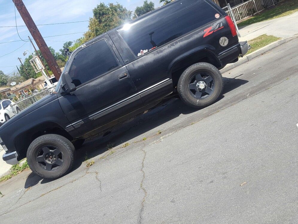 2 door obs tahoe