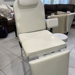 Massage Table With Small Chair