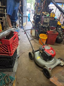 Grey Craftsman  Mulching  Push  Lawnmower