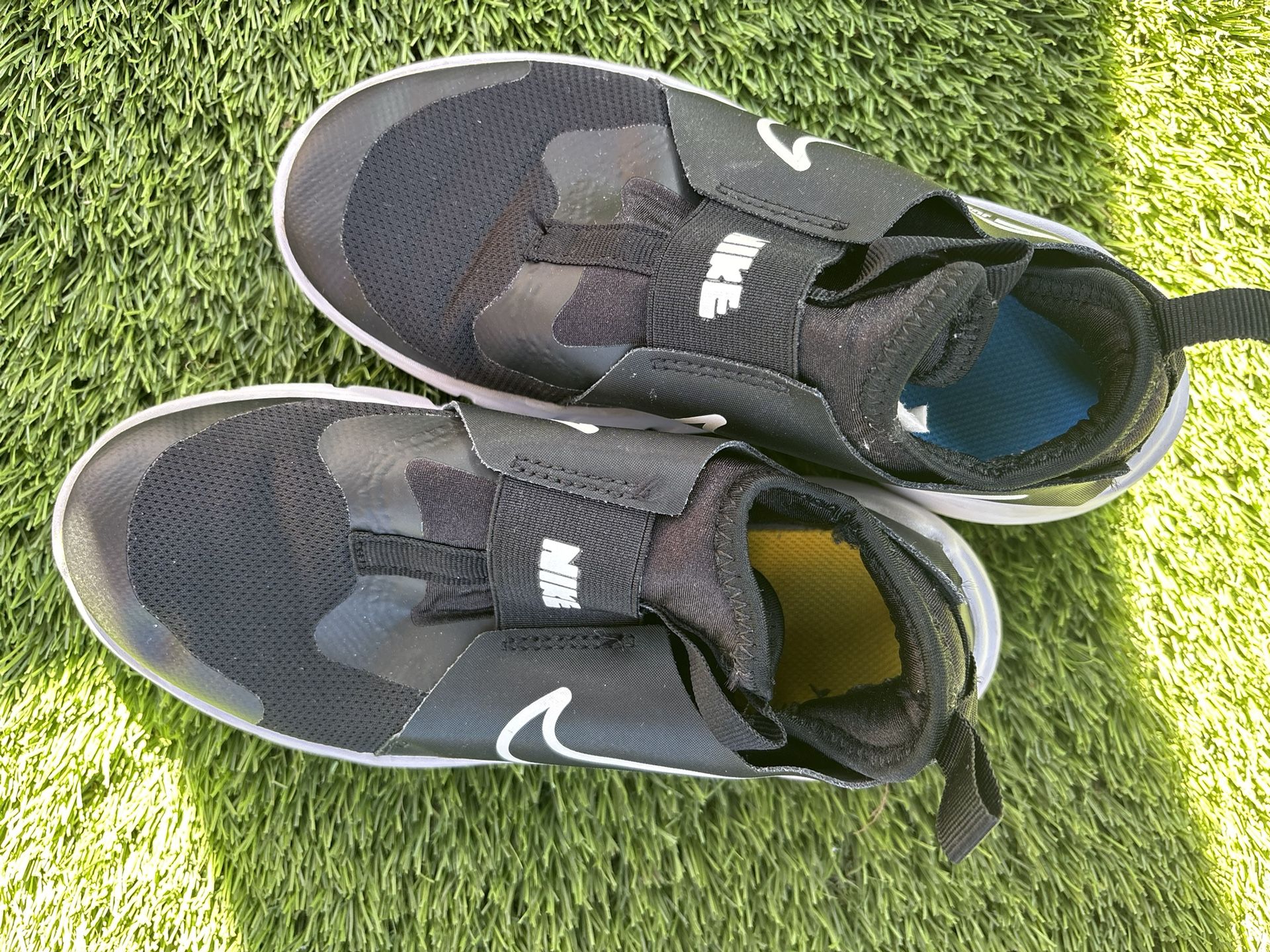Nike Shoes Size 3y