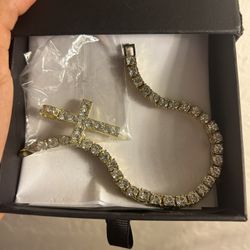 14K Gold Crate Tennis Bracelet with Cross Charm