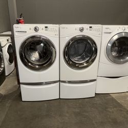 WHIRLPOOL XL CAPACITY WASHER DRYER ELECTRIC SET 