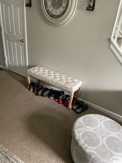 Accent bench