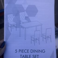 Dining Table & Chairs
