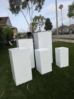 Pedestal