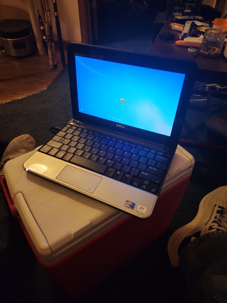 Mini  Dell Laptop 