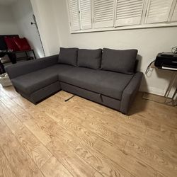 L shaped pull out couch