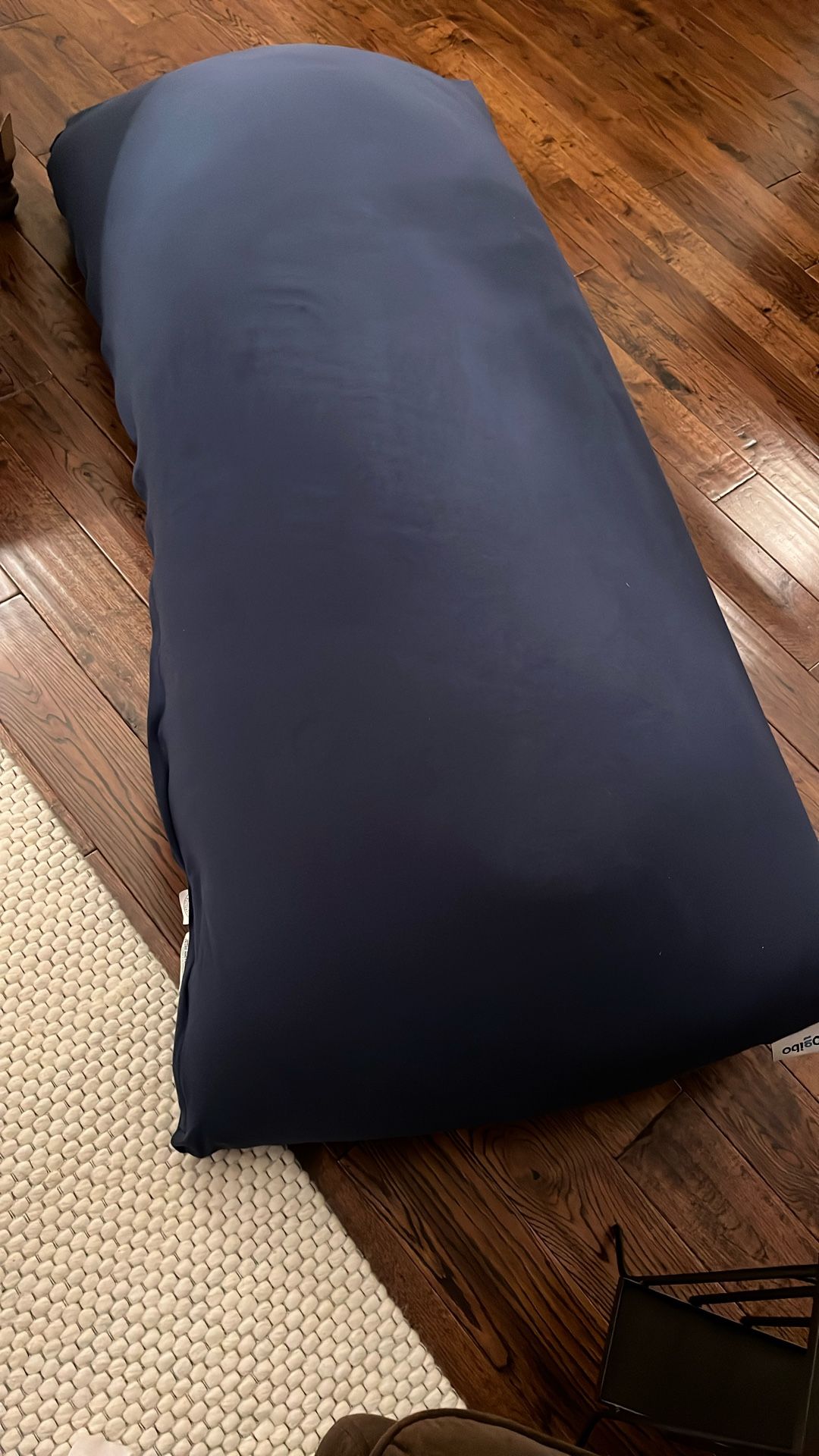 Yogibo 6 Foot Bean Bag Chair/Couch Blue Cover