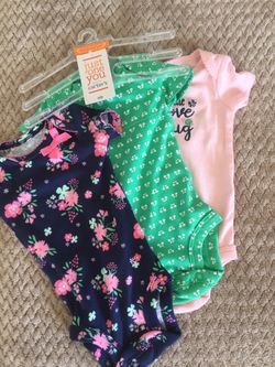 BRAND SET OF 3 ONESIE SIZE NB