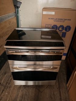 General Electric Double Oven Stove