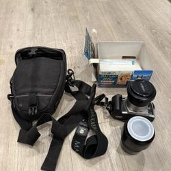 Minolta Maxxum HTsi Plus Camera With Two Lens 