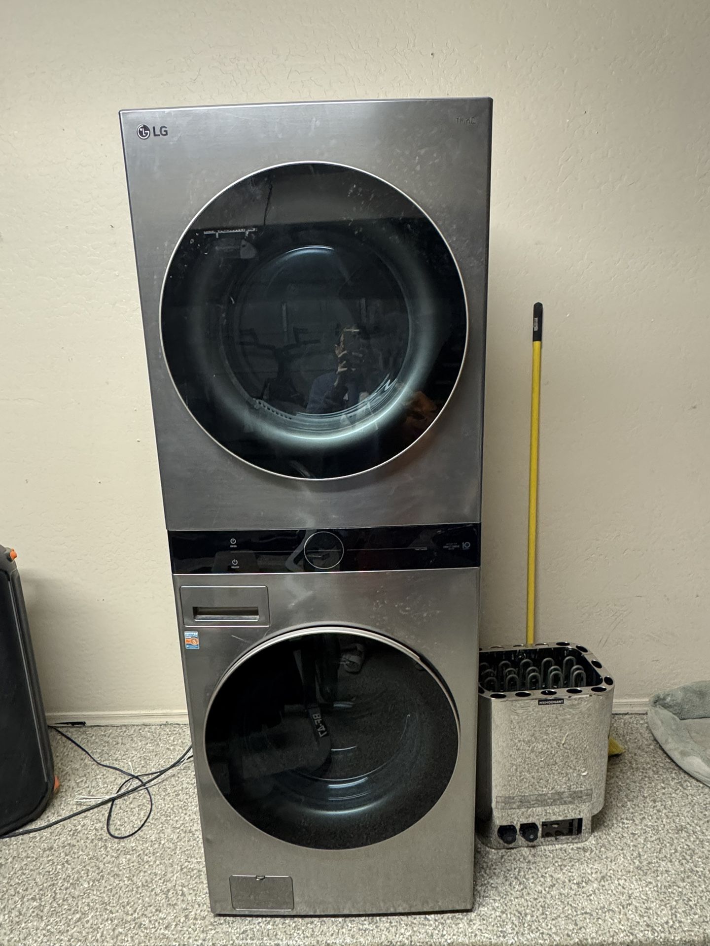 LG Washer /Dryer