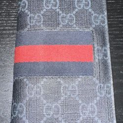 Gucci Web GG supreme long wallet