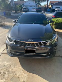 2018 KIA Optima