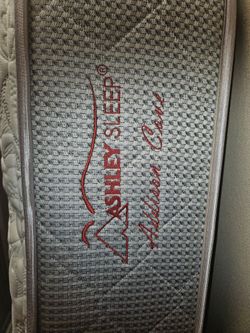 Ashley  Sleeper California king mattress