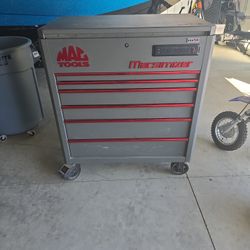 Mac Tools Tool Cart