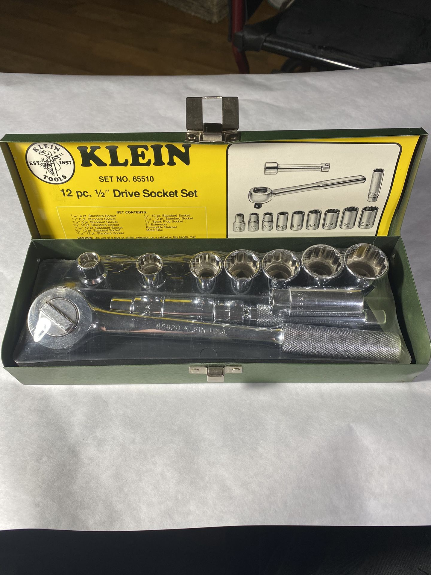 . New Klein 1/2” Socket Set