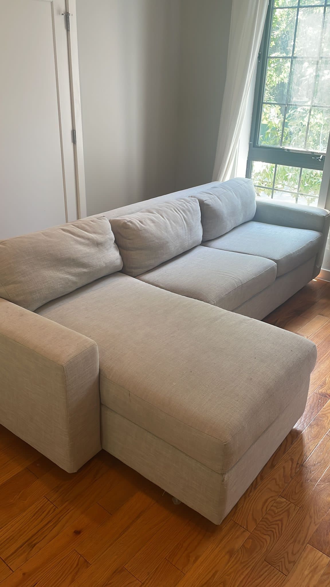 FINAL SALE! West Elm Urban 2-Piece Sleeper Sectional w/ Storage Chaise (111")