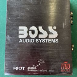 2 Boss Amplifiers 