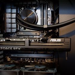 5070 TI/ 7800X3D Gaming PC (Blackout)