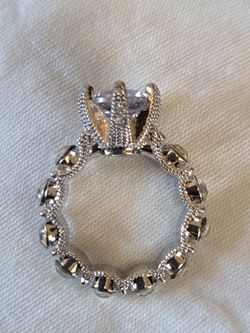 Beautiful Engagement Style Ring 