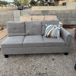 1 Couch Piece