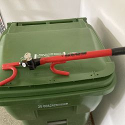 The ORIGINAL CLUB (anti-theft device)