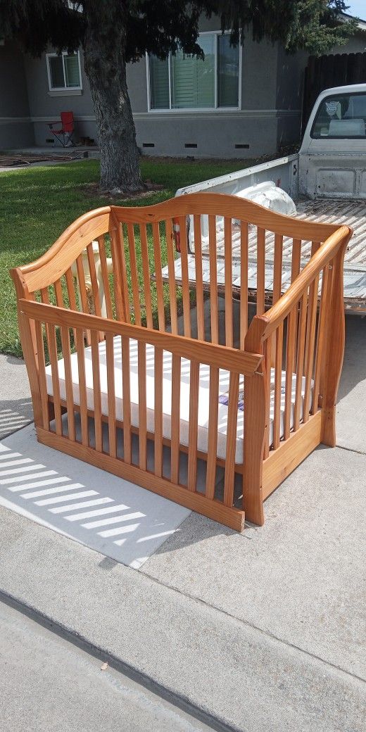 Toddler Bed 