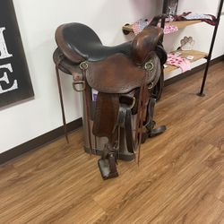 Saddle