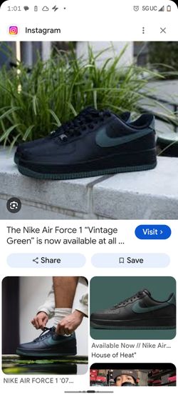 Nike Air Force 1 Vintage Green Low Sneakers
