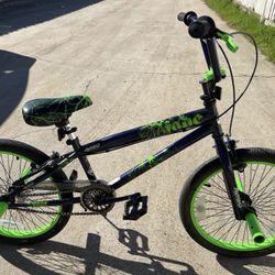 kids Avigo freestyle Bmx Bike