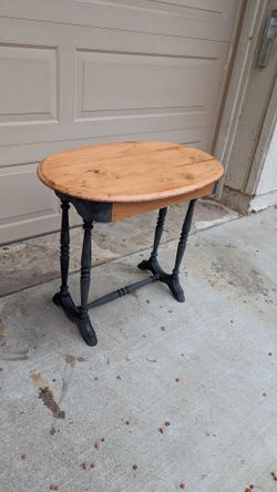 antique 1880s Victorian Pine oval entry table