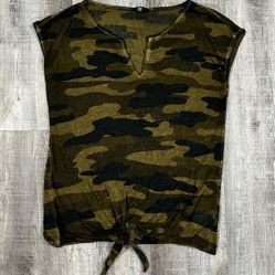 Women’s Junior’s Size Small Lucky Brand Semi-Sheer Camo Tie-Front Top