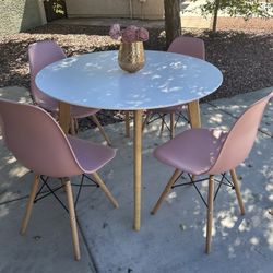 Dining Table Set