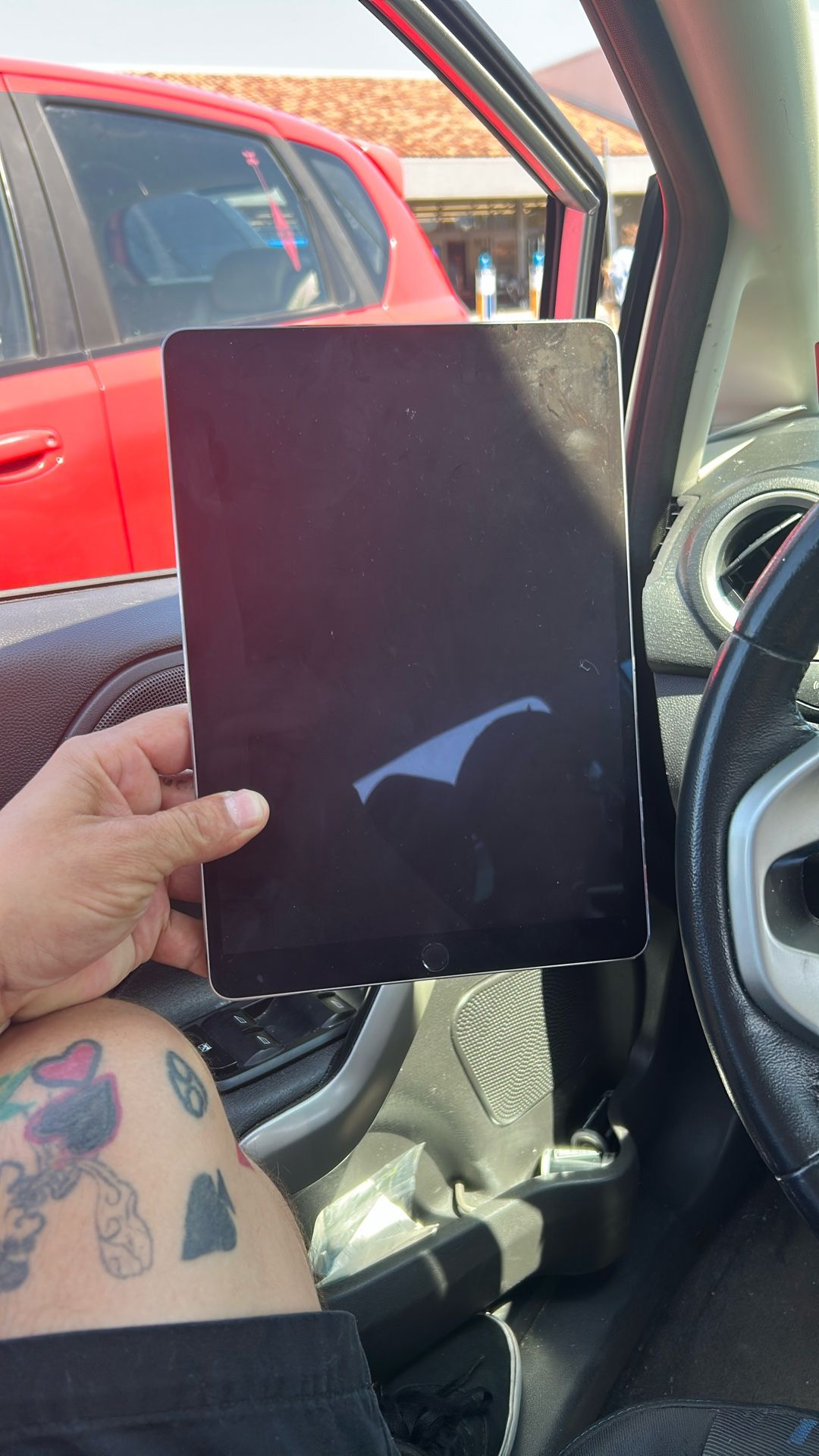 Apple Tablet Model A1701