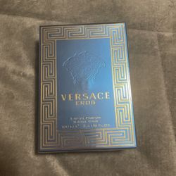 Versace Cologne 